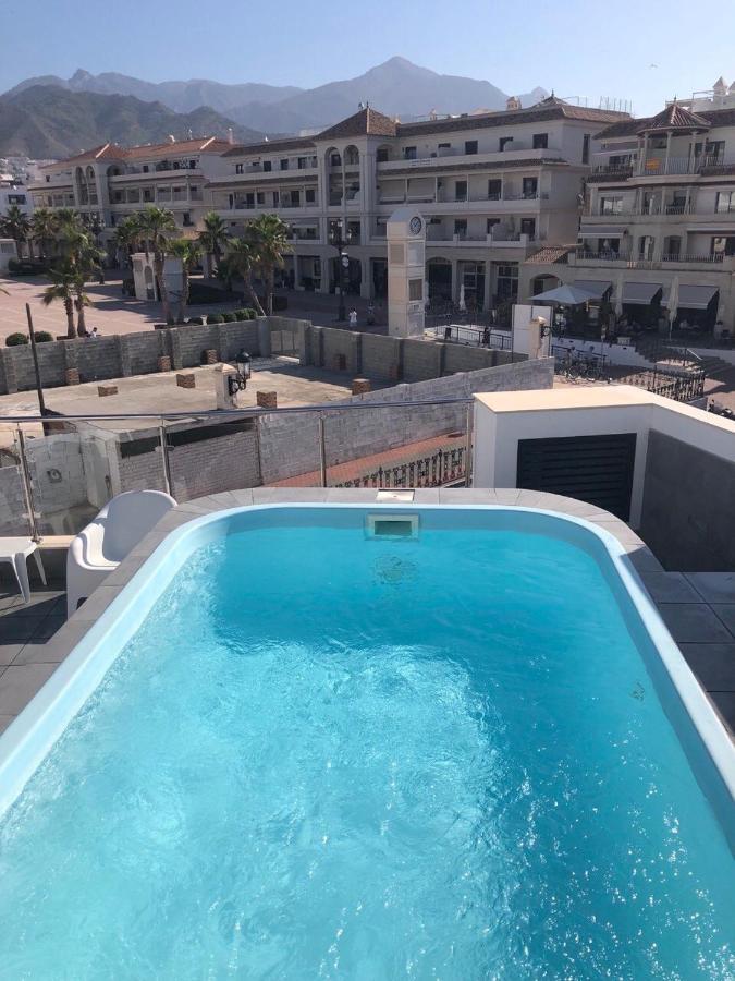 Apartamento 3 Gran8Nerja Bagian luar foto