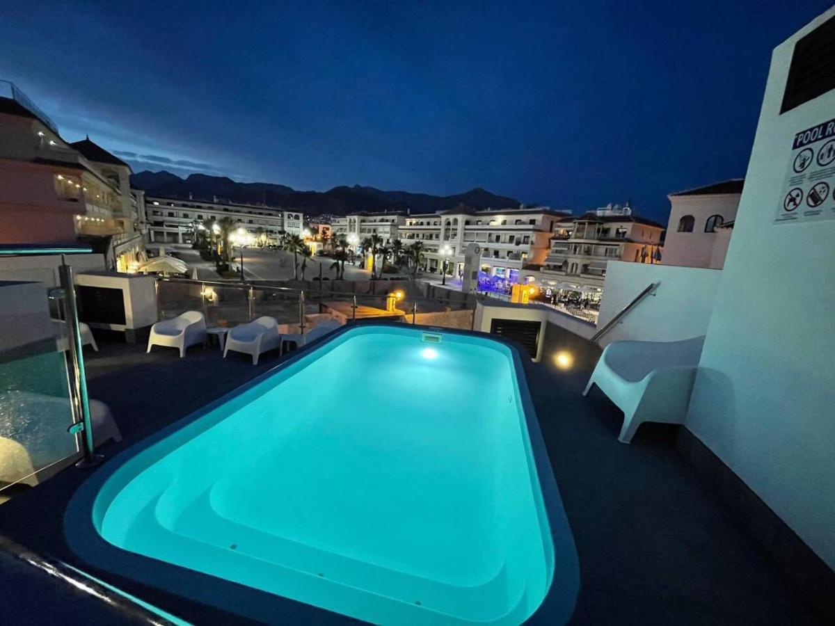 Apartamento 3 Gran8Nerja Bagian luar foto