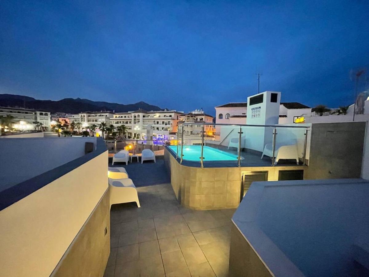 Apartamento 3 Gran8Nerja Bagian luar foto