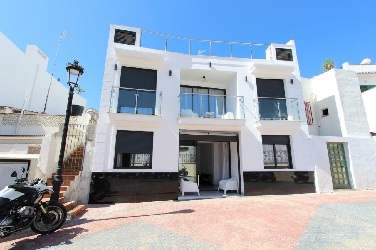 Apartamento 3 Gran8Nerja Bagian luar foto